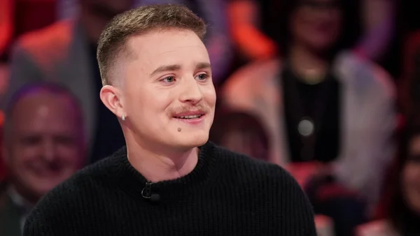 Charles Brunet présente son spectacle Très très bon show | Tout le monde en parle